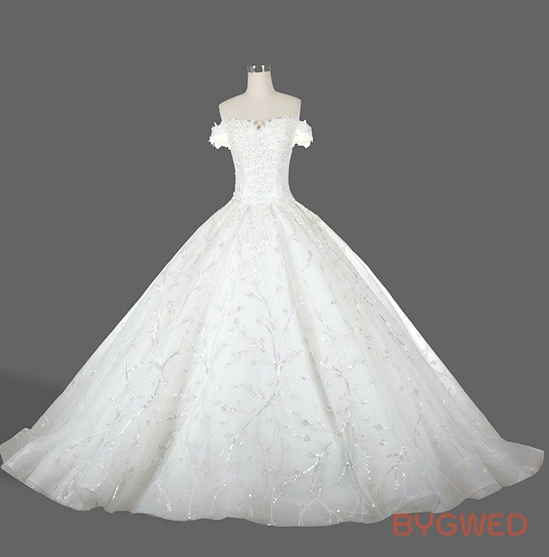 High quality  off-the-shoulder wedding dress 29652