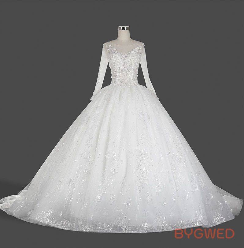 Long sleeve ball gown wedding dress LI18